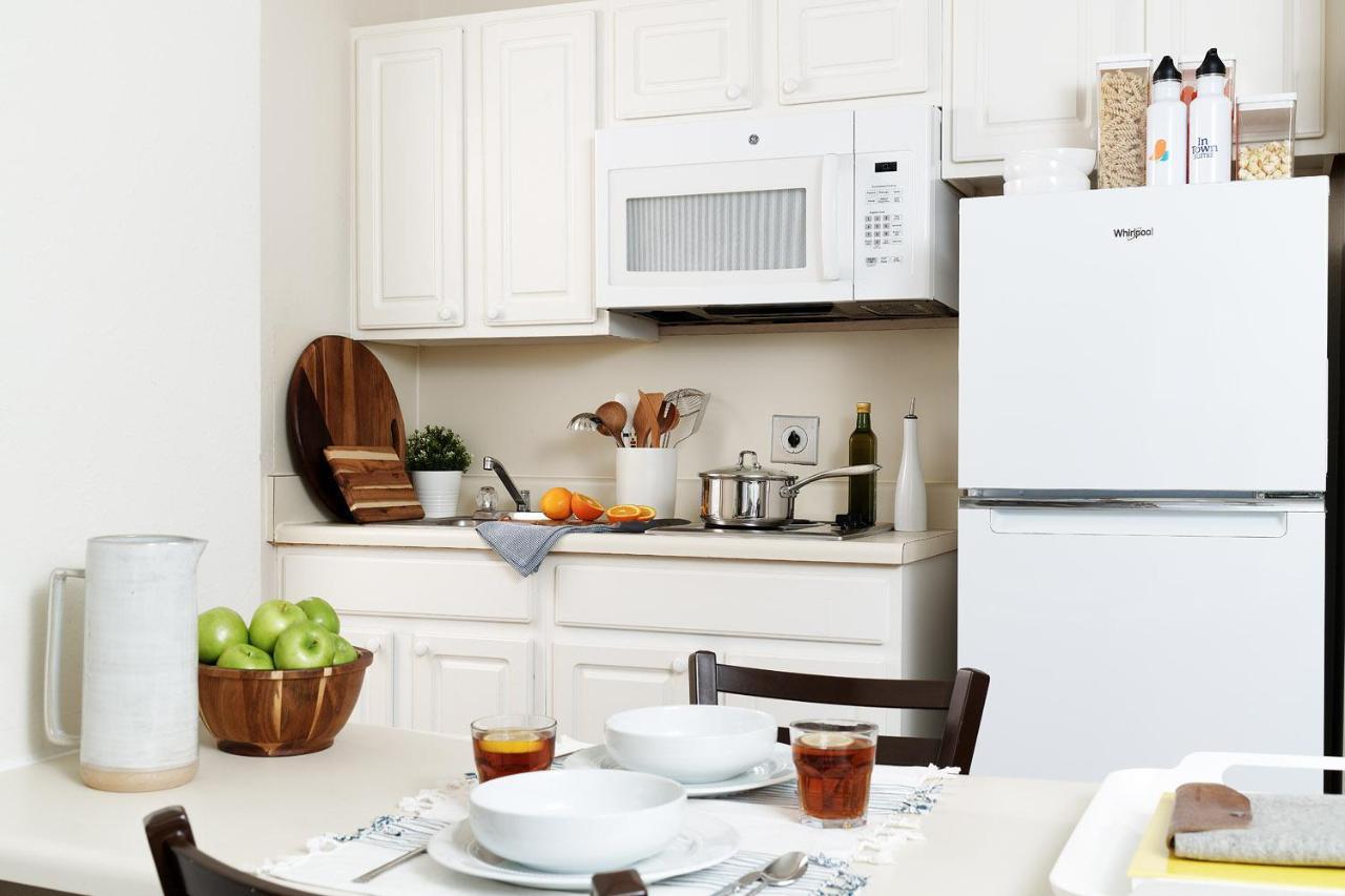 Intown Suites Extended Stay Chicago Il - Oakbrook Villa Park Экстерьер фото